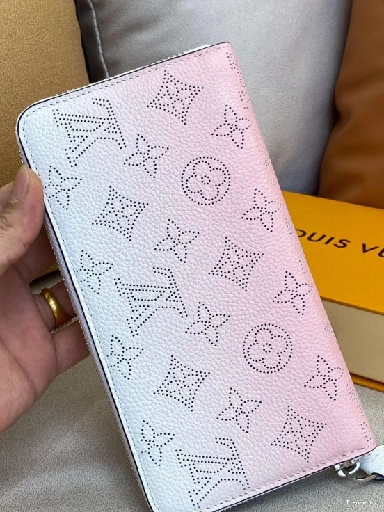 Cheap LOUIS WALLET VUITTON ZIPPY 0823